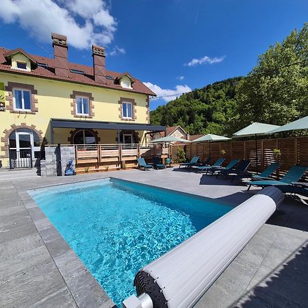 Hotel Restaurant Du Haut Du Roc Basse-sur-le-Rupt Exterior foto